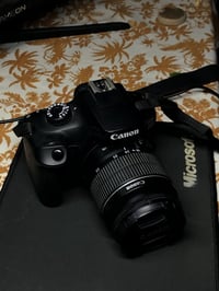 كانون 4000D • عدسة 18-55 • نظيفة