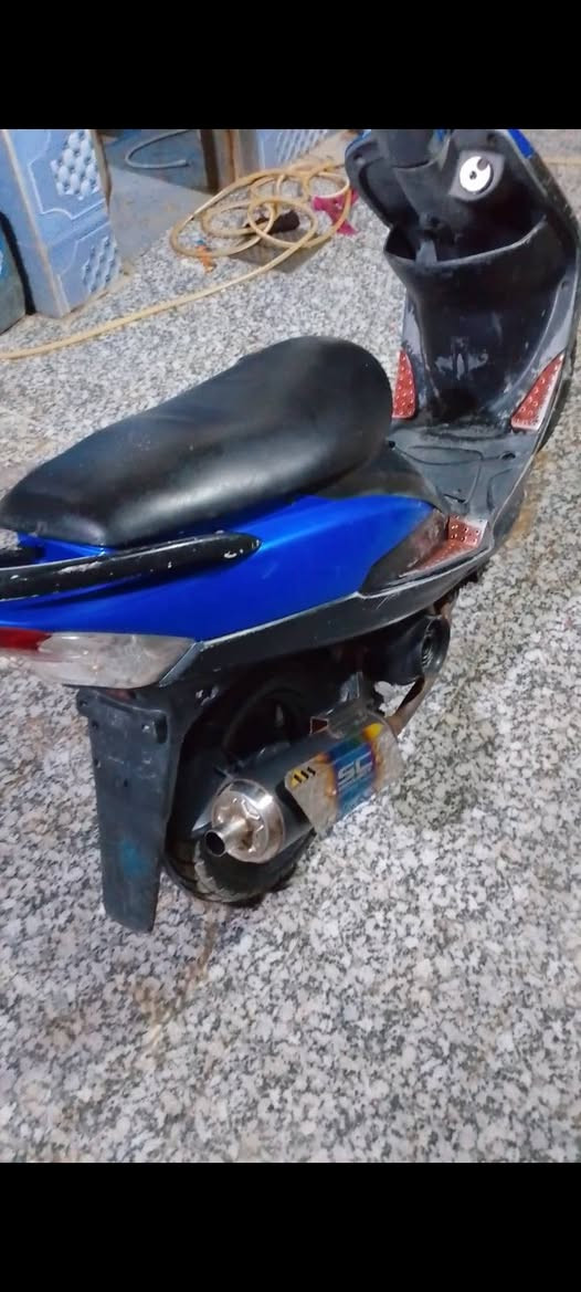 السلام عليكم
دراجة ماكس للبيع التفاصيل داخل المقطع بسعر مناسب 
 الشراي يتفضل واتساب ***********
