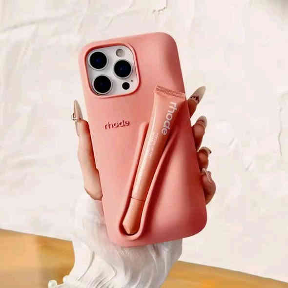 ✨ كفرات سيليكون ايفون  مع علبة مكياج ✨
🎨💖، حماية كاملة مع ستايل عصري 👌
✔️ متوفرة بعدة ألوان مميزة
✔️ حماية + أناقة بلحظة وحدة
✅️متوفر من ايفون 11  الى الايفون 17
.......
 10  الف دينار
......
يتوفر توصيل لجميع المحافظات🚕
......
👍يتوفر لدينا العديد من الماركات وبأنسب الاسعار👍
🎁 لمزيد من المعلومات اتصل على الارقام التالية  🎁
......
رمادي شارع التجنيد 🚦🚥🚦 خلف مستشفى الصفوة
قرب تقاطع الصياغ او قرب جامع الحاج كسار
☎️***********☎️
☎️***********☎️
