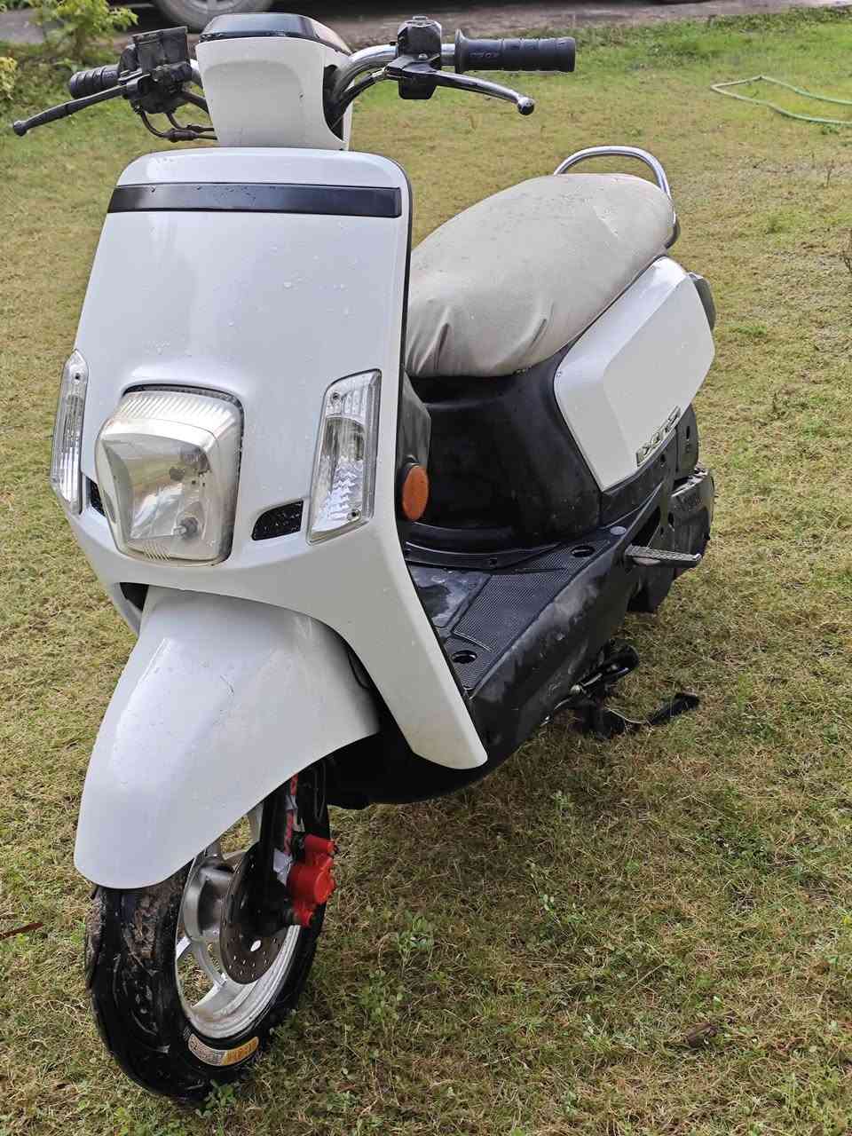 السلام عليكم بوليس مسطره للبيع مكفوله كفاله عامه شلعه ومعدل خير من الله مابيه اي نقص كهربائيات كلها شغاله السعر 700 مكاني بابل المسيب ***********
واتساب ***********
