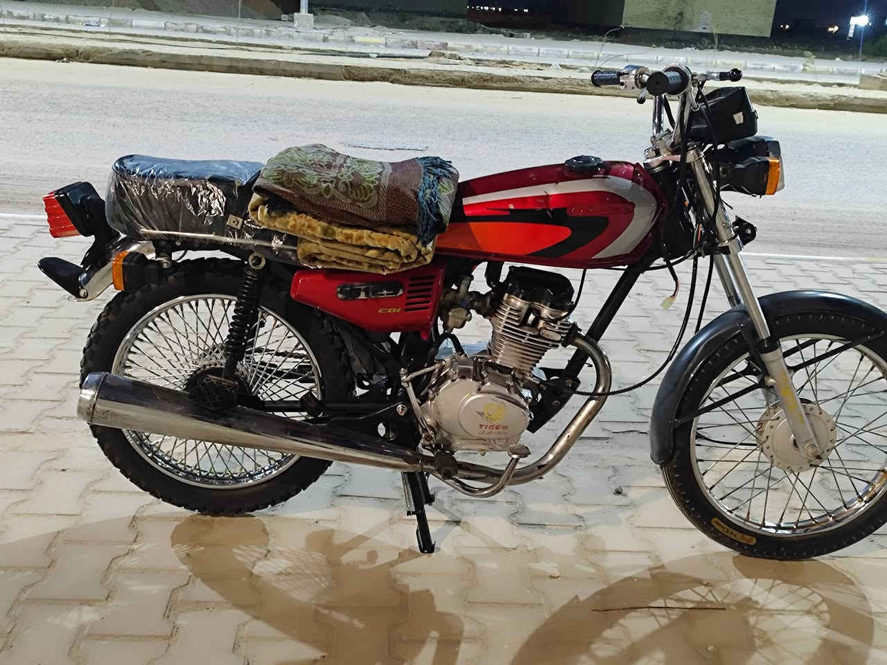 سلام عليكم دراجه تايكر مديل 20اوراق اصوليه دراجه حلوه ونضيفه السعر خاص *********** مكاني كربلاء
