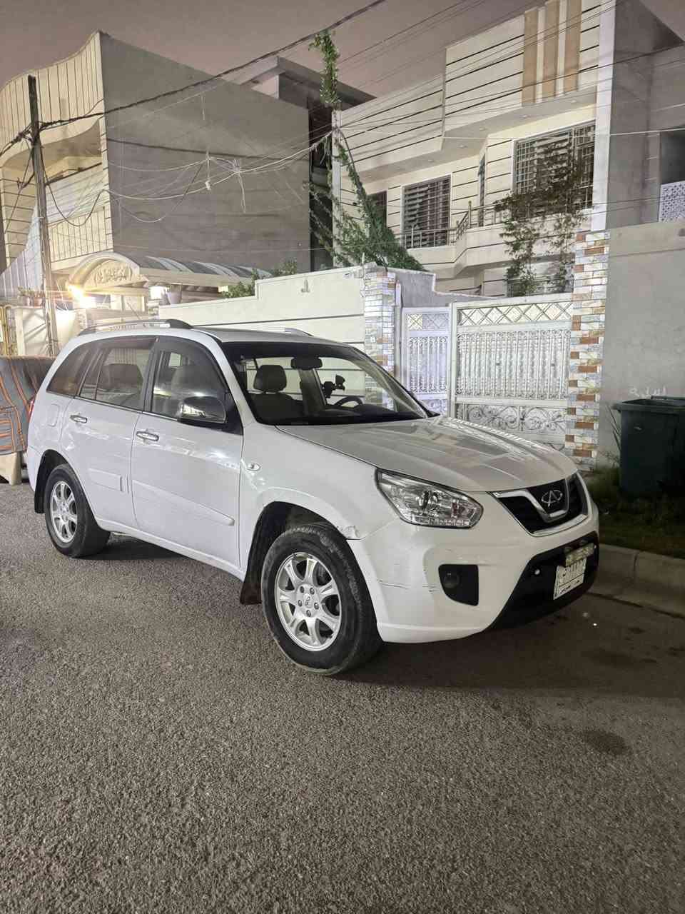 سلام عيكم تيكو 2013 ماشيه 93 سياره مكفوله حته دعاميات كوله بلاديه مابيه نقص بكانه بغداد ***********
