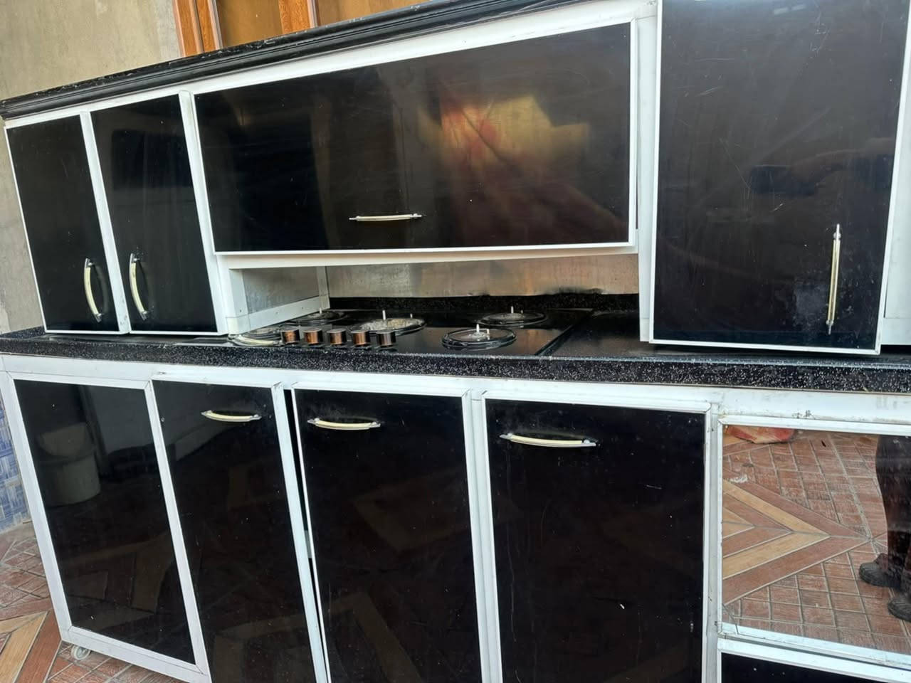 کەوەنتەر بو فروشتن
کەوەنتەرەکە دوو مەتر و نیوە تەباغەکەشی لەگەلە 
مەخسەلەکەی دوو مەترە 

نرخ ٣٠٠ هەزار


**إذا كنت صاحب هذا الإعلان وتريد حذفه لأي سبب، رجاءا أرسل رسالة إلى الدعم الفني**