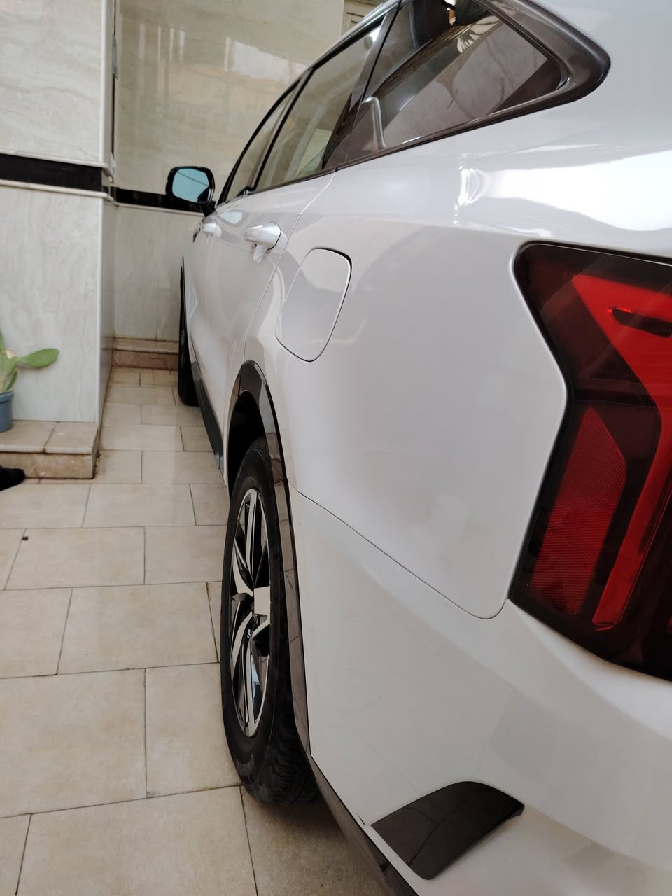 سلام عليكم
سورنتو 2023 وارد أمريكي مرقم بغداد

اربعه سلندر 2500 مواصفات S

بصمه أبواب  مانع نزلاغ توقف ذاتي كشنات كرهباء حساسات امامي وخلفي 

سبعه راكب شاحن لاسلكي تغير بوضعيات القياده

لايت اربع عدسات كشنات جلد شاشه جبيره اشاير بل مري

تشغيل عن بعد رادار امامي كامره دواره سياره جدا جديده

ستخدام شخصي صور الحادث مرفقا بل منشور

ماشيه 17الف

العنوان الناصريه المركز

لستفسار علا الرقم ***********
