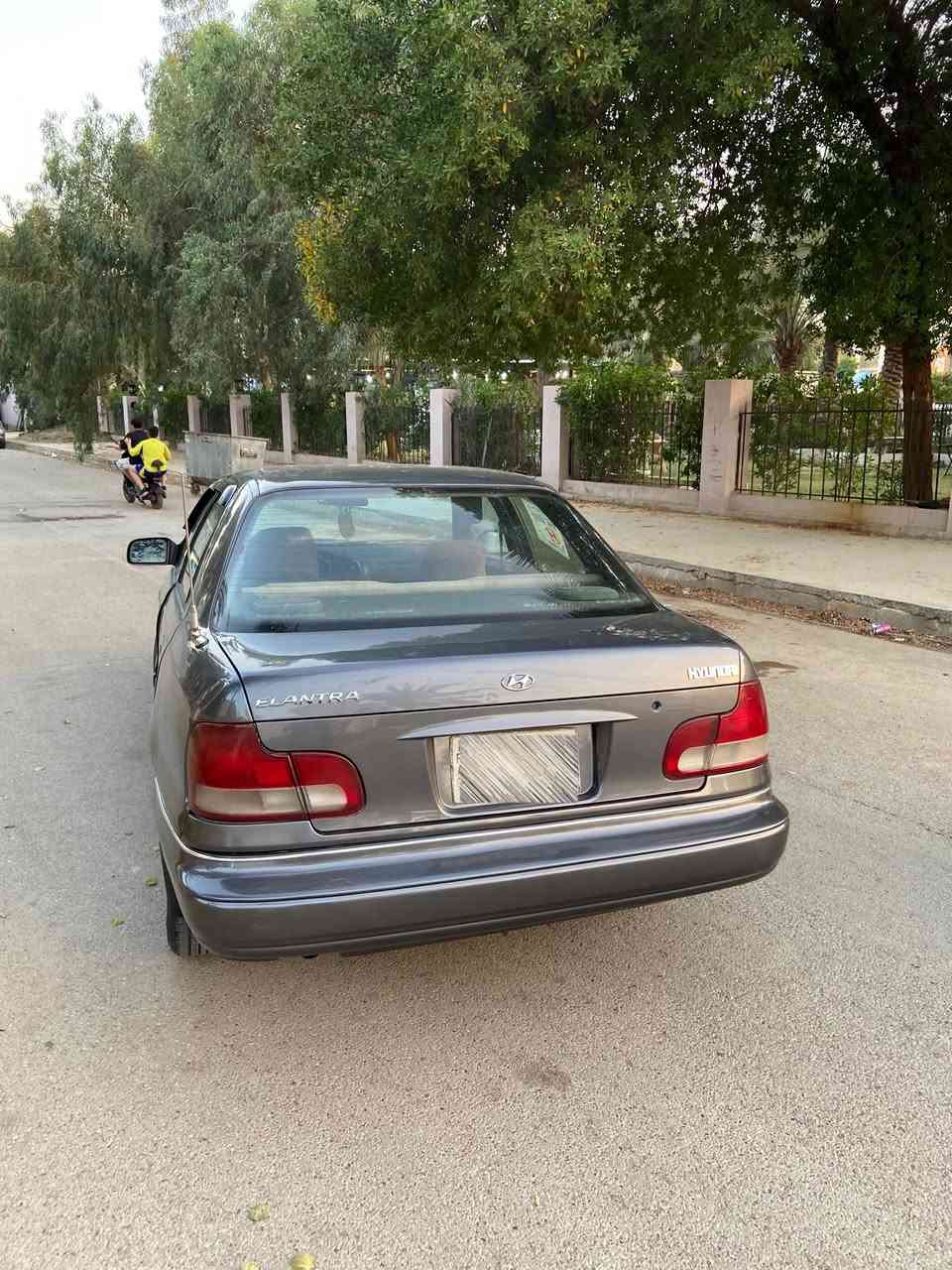 السلام عليكم
للبيع النترا 1994 رقم بغداد بسمي بلاديه معمره جديد فرممات قطرت لحيم مابيها الف دينار ماتصرف عليها جاهزه من كلشي شرط ترايك للبصره  
تبريد 
تدفئة 
كهربائيات 
كله بلاد شرط
دشبول جديد فطر مابي  
السعر 40 وبيها مجال 
مكاني ديالى الخالص 
رقم ***********
