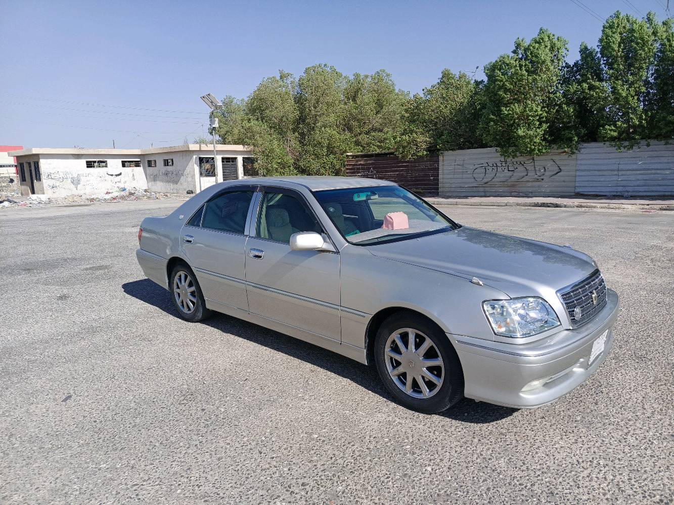 سيارة ملكة 2004
3 دكم كرستال 
ويل نجمة نفطي 
مكفولة كفالة عامة 
رقم كركوك مدفوع كمرك قرص 
ليت ابو الولد ديڤور الكبير 
شاصي 75
سعر 100$ ورقة أو بيه مجال قليل