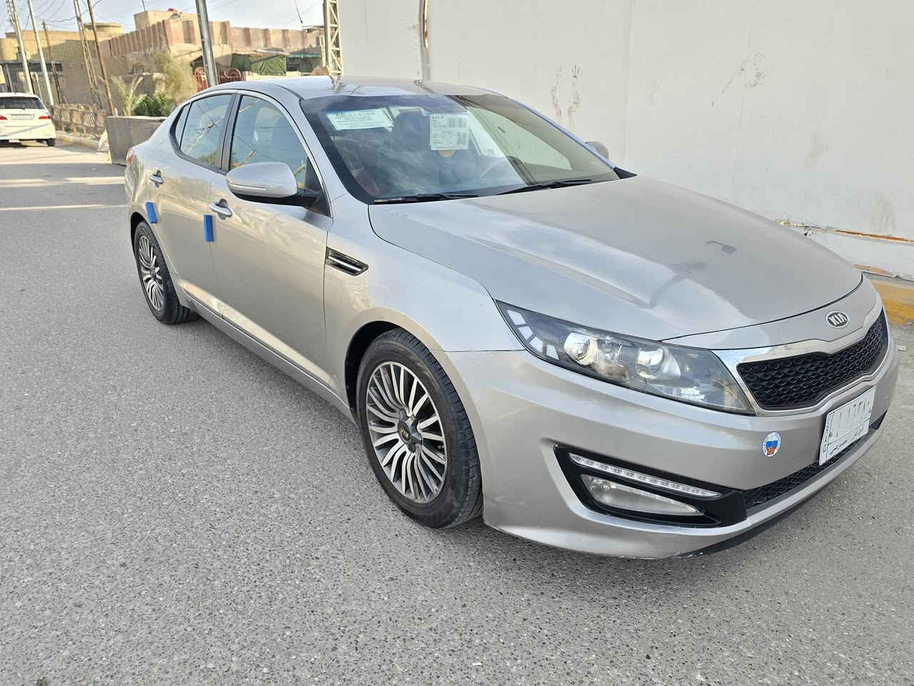 اللهم صل على محمد وال محمد 🧿
السلام عليكم إلى عشاق الجديد كيا اوبتيما موديل ( 2013 ) وارد امريكي  تبديل البنيد شرط بدون اي ضرر داخلي والباقي كفاله عامه حتى من البارد سياره جديده جدا جدا ماشيه 100 الف مكينه وكير برغي مامفتوح بيهن محرك 2400 ويل كب شاشه كامره اشاره بالمري دواخل بيجي يدات نيكل بلاد بلاجكتور فول تحكم سياره جاهزه من كلشي مكينه كير حداديه تبريد تخم تاير كهربائيات مكاني ناصريه مركز للاتصال( *********** ) 

( *********** ) وات ساب   السعر ( 117 ) ورجا مو شراي لا يكسر بحلال الناس ملاحظه سياره احلى من صور
