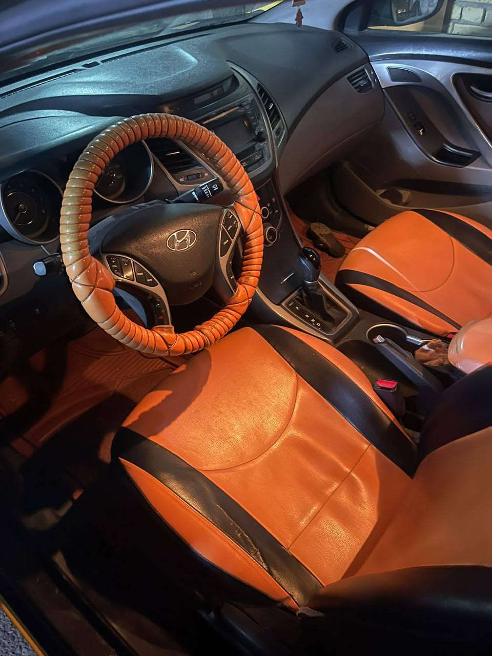 سياره موديل 16 حادثها طخه خفيفه فقط كير مكينه تخم تاير تبريد جديد سياره مال بيت سياره بسمي/***********
