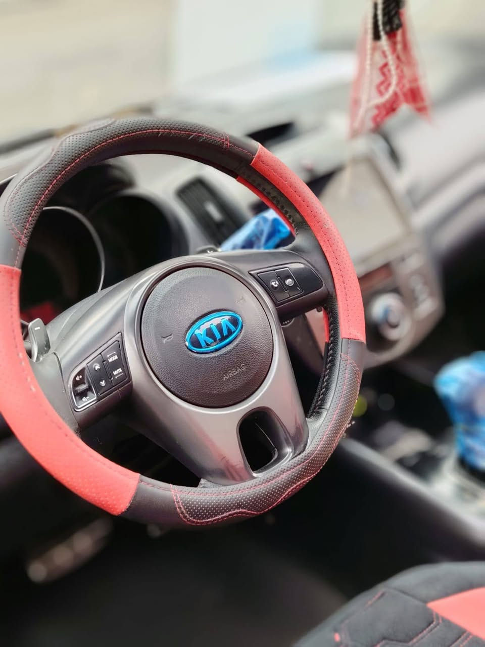 من رخصت المدير كروب
سيراتو خليجي ١١فول شمالي أربيل سلايت كير رياضي كشنات جلد مكينه كير شفتات تحكمت جهتين حساسات خلفي اشاير مري شاشة بصمه أبواب بصمه تشغيل عن بعد هواي بيها مواصفات صبغ عام بيها معجون بتكمه مكفوله الشاصي ولغد وتفحص من تجي السعر ٨٥ وبيها مجال مكاني بغداد العامرية  *********** الي يحب يجي خاص صدر أمامي جديد تبريد ثلج
