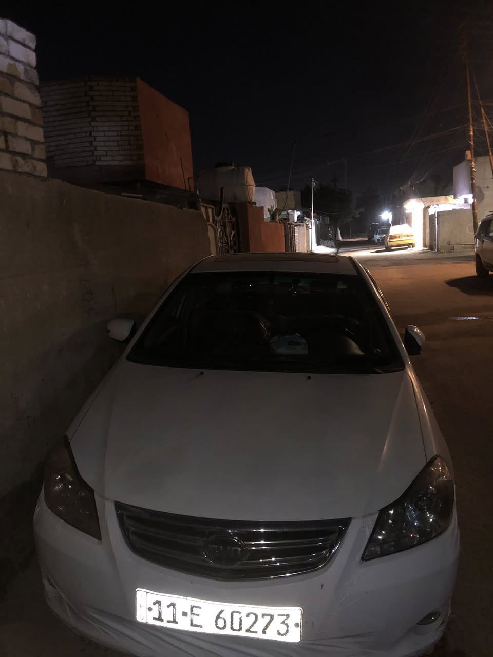 سلام عليكم بي ويدي موديل ١٣G3سياره مكفوله من ضربه وصبغ خير من الله ما عده طلقه وكعه عل سياره باقي كله كفاله سياره مكاني بغداد شعب حي البساتين قرب اسواق فروله سعر ٦٣$ ***********
