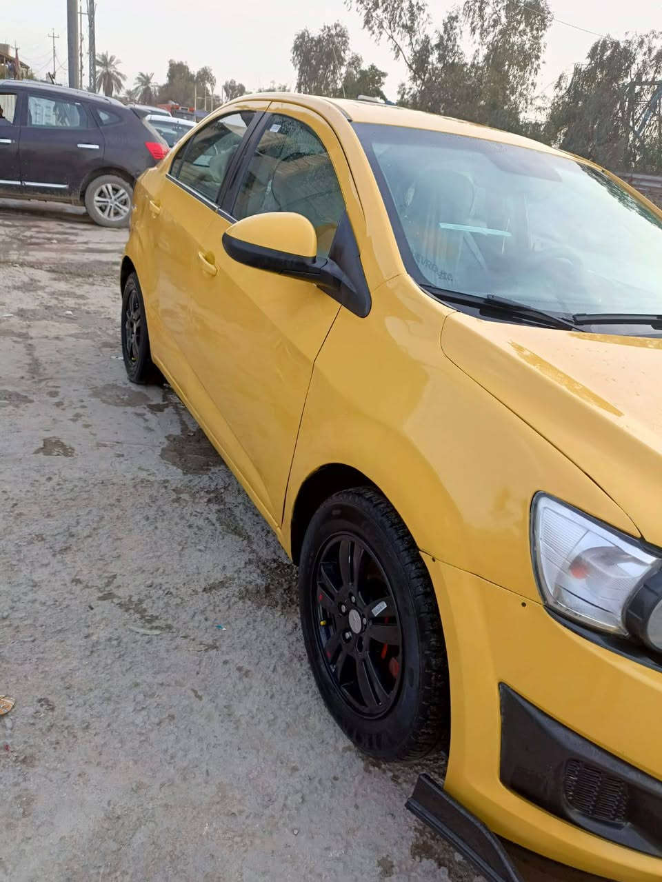 شوفر سونك موديل 13وارد امريكي حادث جاملغ امامي فقط بدون دواخل
مكينه كير حداديه تبريد كله جاهز 
هيئه مصفره  
مكاني بابل جسر نادر 
السعر 60وبيهي مجال 
***********
