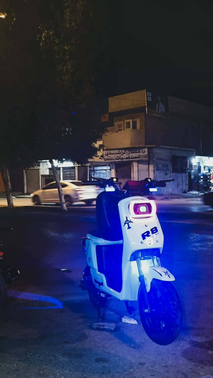 السلام عليكم ماطور شحن R8 مديل  2025ماطور يخبل مواصفات سرعه 109سماعه بلوتوث نشرت وره وكدام دبل سويج وبصمه ماطور يخبل مصار شهر من أخذته وقابل للتفاوض 
اشعندك ماطور بنزين بوتين نزل 
مكان موصل دوره الرساله ***********
