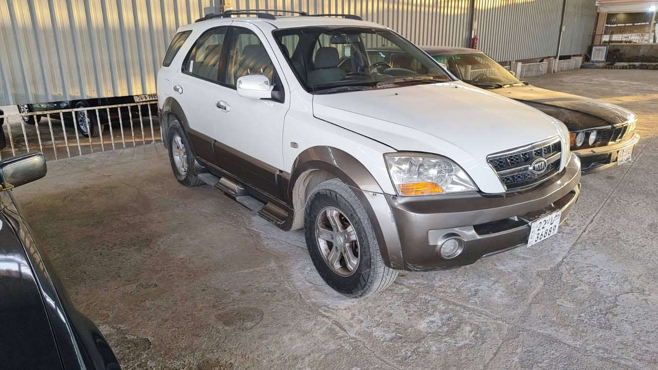 🚗 للبيع سيارة موديل 2004 🚗

🔹 شرط: جيد جداً
🔹 مكينة وكيير بحالة ممتازة
🔹 صبغ بوندو جامد
🔹 رقم أربيل (مسطرة)
🔹 تبريد ثلج
🔹 طقم تاير جديد
🔹 طقم أمامي وخلفي جديد
🔹 السيارة سلايت (نظيفة)
🔹 السيارة فول مواصفات

💰 السعر: 90 وقابل للتفاوض

📞 للاستفسار: الاتصال على الأرقام التالية
***********
***********
