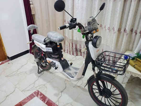 السلام عليكم بايسكل شحن للبيع مديل 24نضيف كلش مكان الشطره السعر 375 وبي مجال هاذا رقمي ***********
