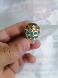 زبرجد • مطعّم بزمرد • حجر كريم