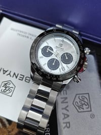 ساعة • جديد غير مستخدم • مزاد ينتهي ١٢ بليل