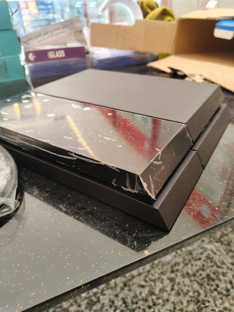 للبيع بلي فور مهكر قرص بي 7 لعبات ذاكره 500
السلام عليكم ورحمة الله وبركاتة 
بلي فور مهكر قرص بي 7 لعبات نضافه 100٪
جوستك اصلي كيبلات كارتونه الجهاز جديد باله. 
سعره 180 الف بي مجال حك الجيه بغداد عل فحص 
رقم ***********
