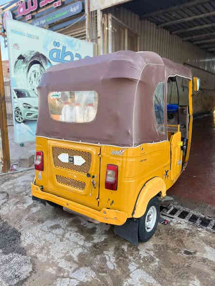 سلام عليكم

تكتك 2021 شهر 2 رقم وسنوية بأسمنه 

بيها طخة بالغد راجع بارد الباقي كفالة عامة 
مكينة جديدة تجفيت شركة شرط الفحص ✅

السعر 7000 وبيها مجال لشراي 🪬💙 
مكاني بغداد الحسينيه الراشدية 
رقمي ***********
