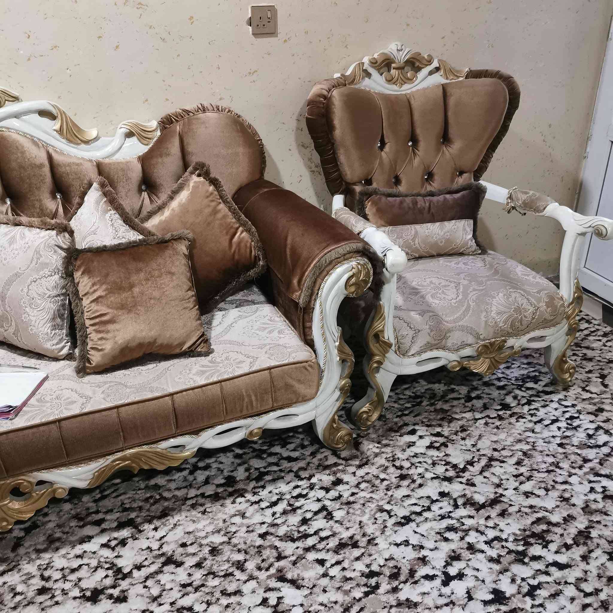 قنفه تركي رأسي  سعر 650 وبي مجال


**إذا كنت صاحب هذا الإعلان وتريد حذفه لأي سبب، رجاءا أرسل رسالة إلى الدعم الفني**