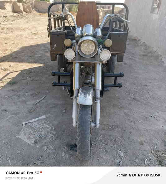 سلام عليكم ستوته لبيع مكفولة شاصي مكفول أوراق أصولي مديل 22 رقم جهاز ***********
محرك 22
