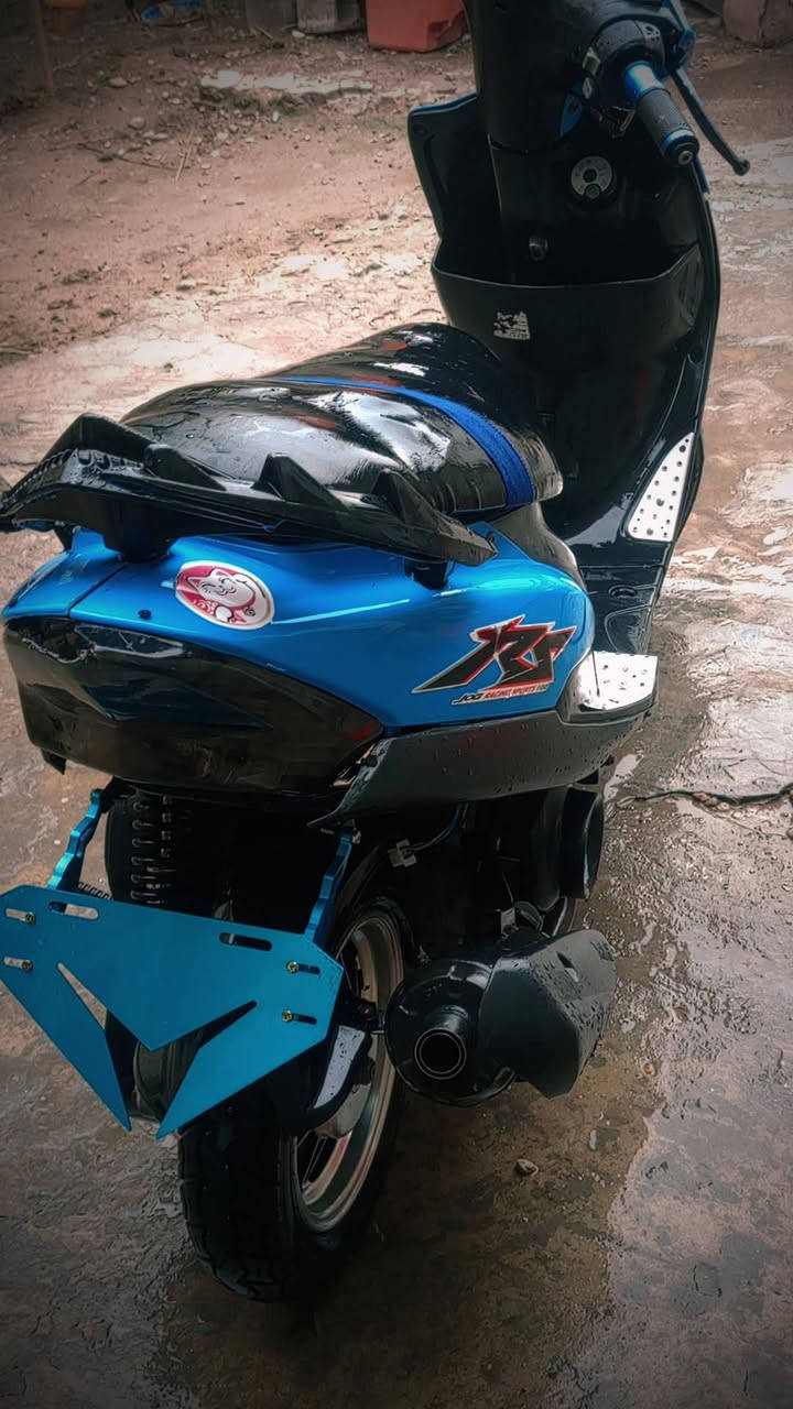 سلام عليكم ماكس عدله مامفتوح برغي واحد نقصها بس تعديل ماشه وتبديل ويال امامي فقط سعرها 500وبيها مجال بغداد الزعفرانية ***********
