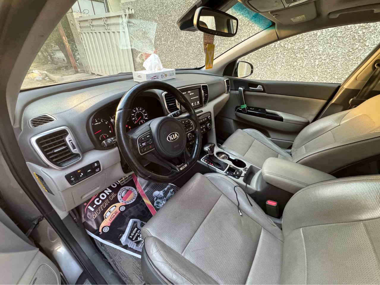 كيا سبورتج 2019 فئه sx اعله فئه فول الفول 
رقم اربيل 
مكاني بغداد الحريه
مكفوله لغود وشواصي ودواخل 
بدون اي نقص صور الحادث مرفقه 
***********
السعر ١٨٢ ورقه بغداد, العراق
