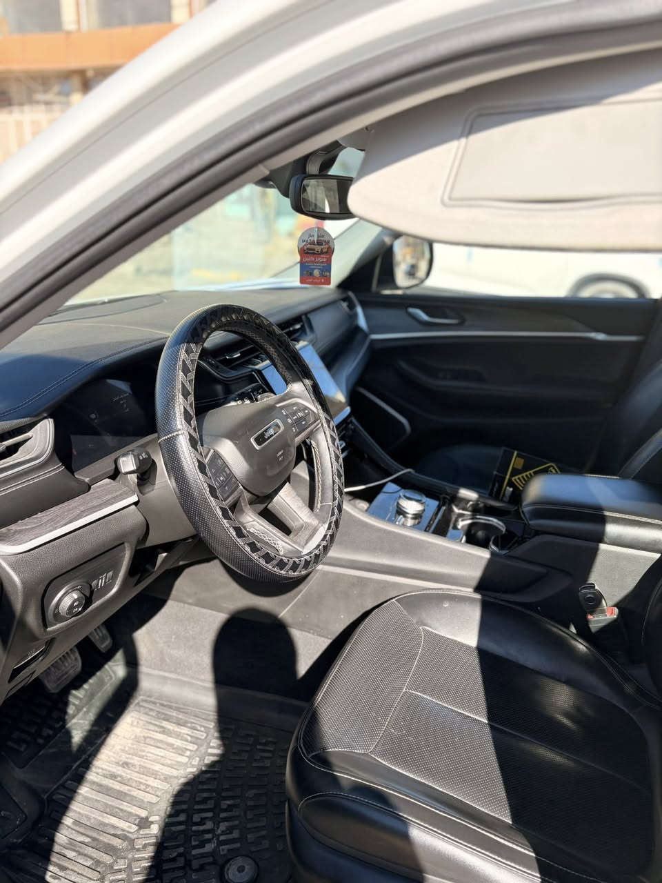 السلام عليكم . جيب كراند شيروكي 21 خليجية رقم بغداد بأسمنا. مواصفات لمتد. مكفولة من الضربة والصبغ والبارد . مغلفة ppf ب٢٠ ورقة … للأستفسار الاتصال على الأرقام التالية ***********….***********.  مكاني كربلاء
