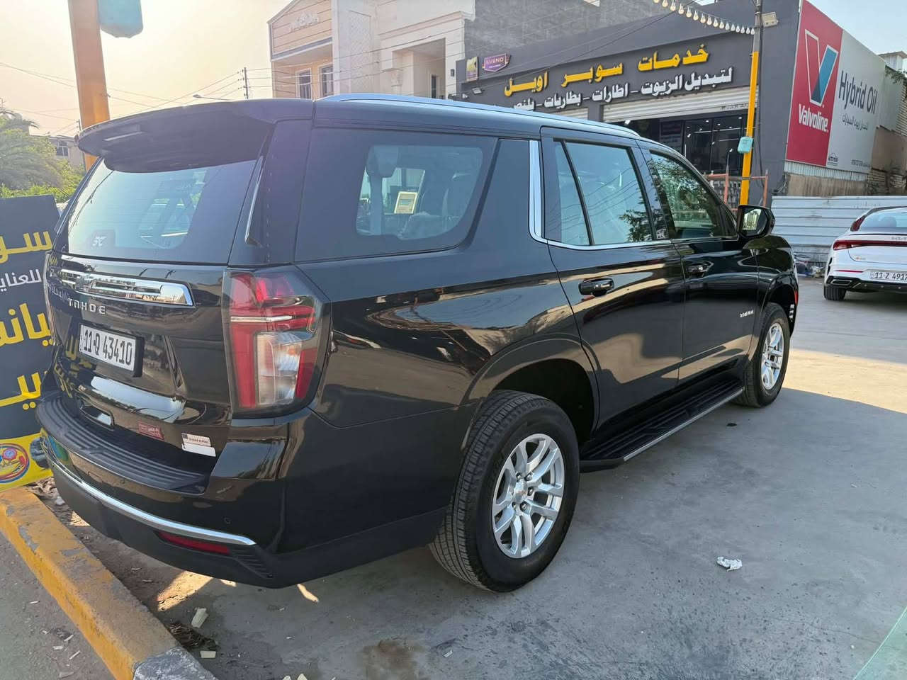 للبيع اجدد و انظف و اانسب تاهو 
شيفروليت تاهو 2024 استلام وكالة المنصور وارد خليجي ام الضمان سياره ام العلامه السوده 
مواصفات LS 
مواصفات السياره 

بصمة تشغيل و 4 ابواب و صندوق بصمة 
تشغيل عن بعد 
محرك 5300 
حساس امامي خلفي 
رادار امامي تفاعلي 
فور ويل 
شاشة كاربلي 
لايت و بك لايت LED 
كشنات الأماميه و الخلفيه كهرباء 
ثلاجه 
تحكم ستيرن كامل 
سياره كلش جديده و ماشيه 36 كفاله عامه لا شخط ولا رصعه عدى شخط بسيط كلش بالجاملغ الأمامي باقي السياره بشرط الفحص بالشركة او وين ما يعجبك سياره رقم بغداد بسمي تحويل بنفس اليوم هزه سنوية جديده و محافضين عليها دهن وفلاتر و كل صيانتها بالشركة كتلوكات و ارضيات الشركة كلها بالسياره سعر السياره 46500$ بيها مجال بسيط للشراي الجاد بالشراء يتصل على الارقام و اني حاضر 
***********
*********** متوفر واتساب

