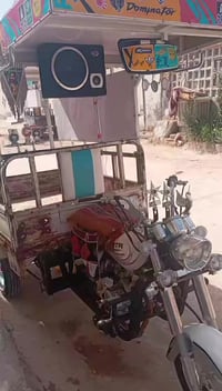 2007 للبيع دور محجر07887384892