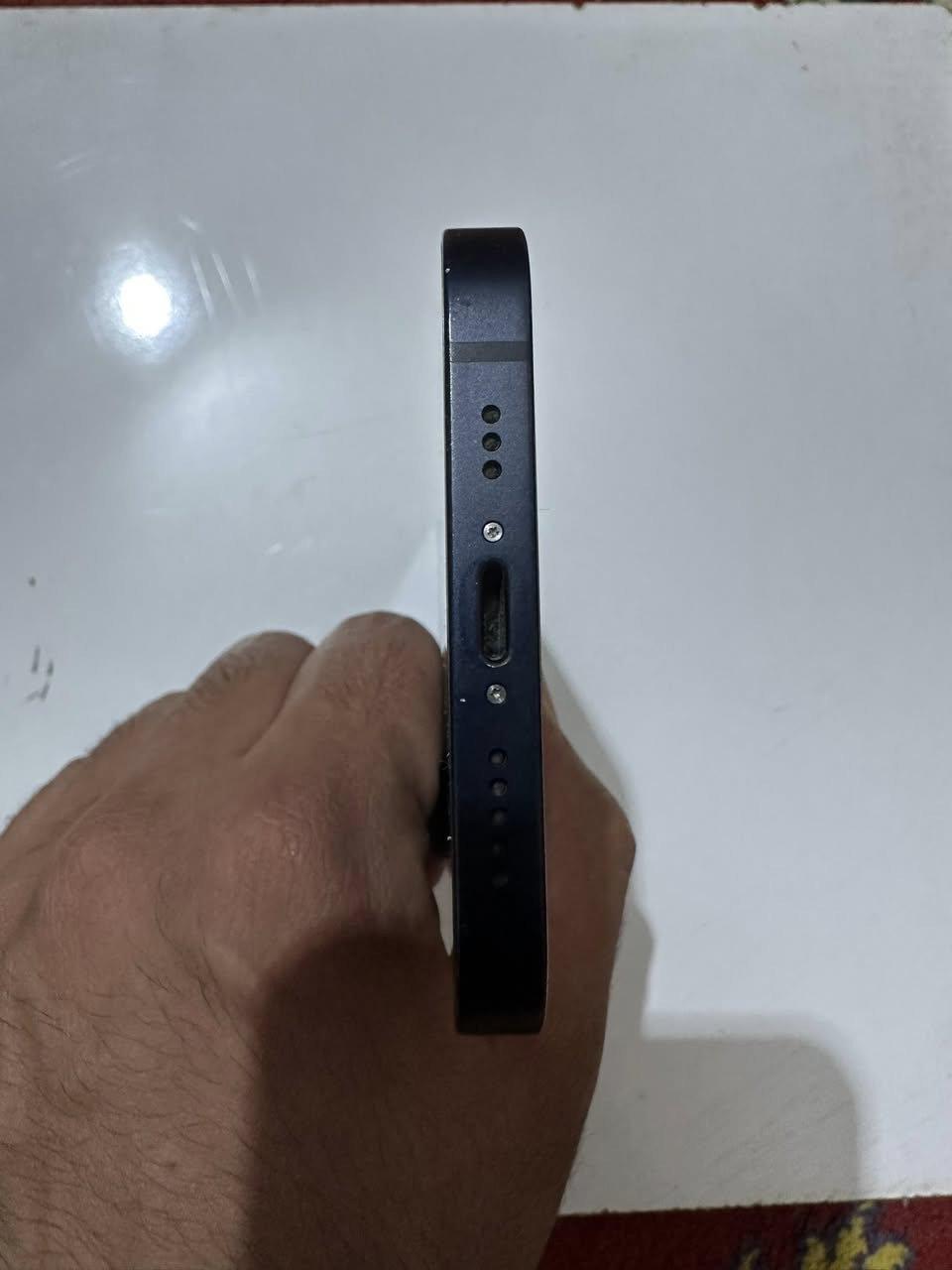 iPhone 12
ايفون ١٢ عادي اسود
ذاكره ١٢٨ ، بطاريه ٨٢
جهاز نضيف مثل ماموضح بالصور
رايده ٣٧٥ وبي مجال
***********
