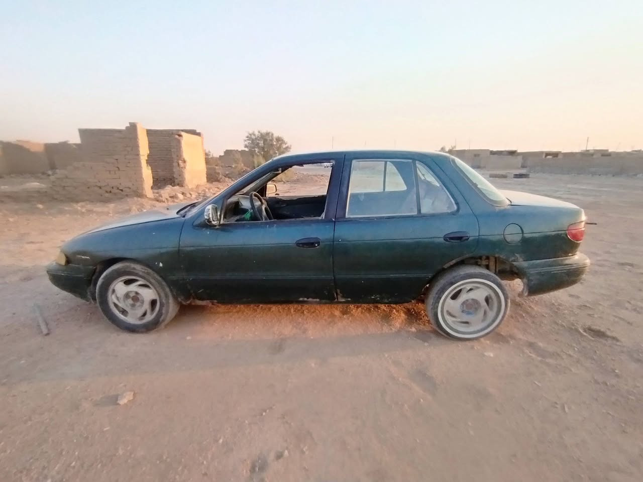 كيا سيفيا 93 رقم ذي قار كير ومحرك 1600مفتوح كير عادي السياره بأسمي تحويل مباشر تريد تحويل تريد وكاله مكاني ناصريه السعر 16$ وبيها مجال ***********
