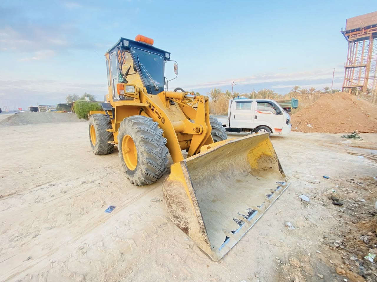 للبيع كوماتسو حجم ١٥٠ دخول جديد مكفول كفاله عامه تتفئه تبريد شفل جديد ماملعوب بي  المكان بابل ***********
