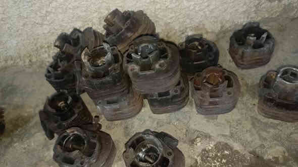 سلام عليكم 
بوشه وبستم و بوربرين60 حاويه مال رمبه 
بستم 4️⃣ رنكات ⭕🛞
گبل شد 
عدد 7️⃣5️⃣📛
مكان 🗾🗺️ بغداد الشعله 
☎️
***********
