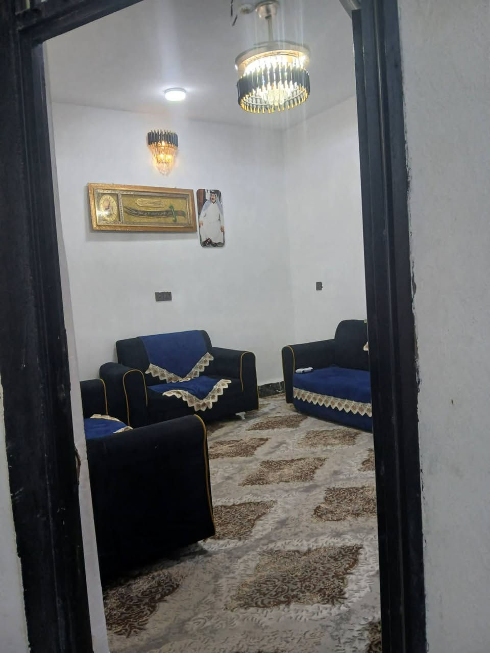 بيت للبيع طابو زراعي ٢٥ مساحه
١٠٠متر طابق ونص مقابل قرية غدير

 عمود 320شارعه سوك 

طابق اول   غرفه صاله ستقبال مطبخ 
 
طابق الثاني   غرفه صاله صحيات

السعر 40 مليون وبي مجال

الاستفسار ***********
