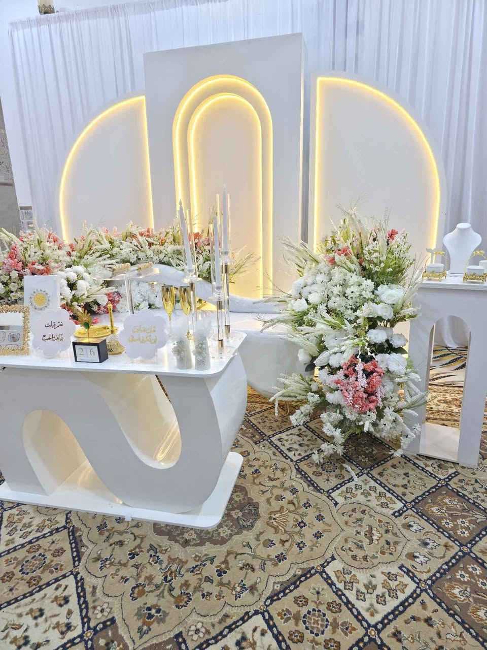 🤍💍… كوشات منزلية متوفرة للاجار داخل بابل #عقد_قران #حفلات #حنة #كوشات #خيمه المشيه #كراسي شيفاري #جنط العروسه #برنص المهر #وثيقه العقد #مصوره لتصوير احلى الذكريات بجوده عاليه واحترافيه للأستفسار واتساب *********** حلة, بابل
