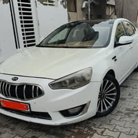للبيع كياكادنزة ٢٠١٤فول واحد على واحد محرك ٦سلندر سياره خط واحد غاز كص...
