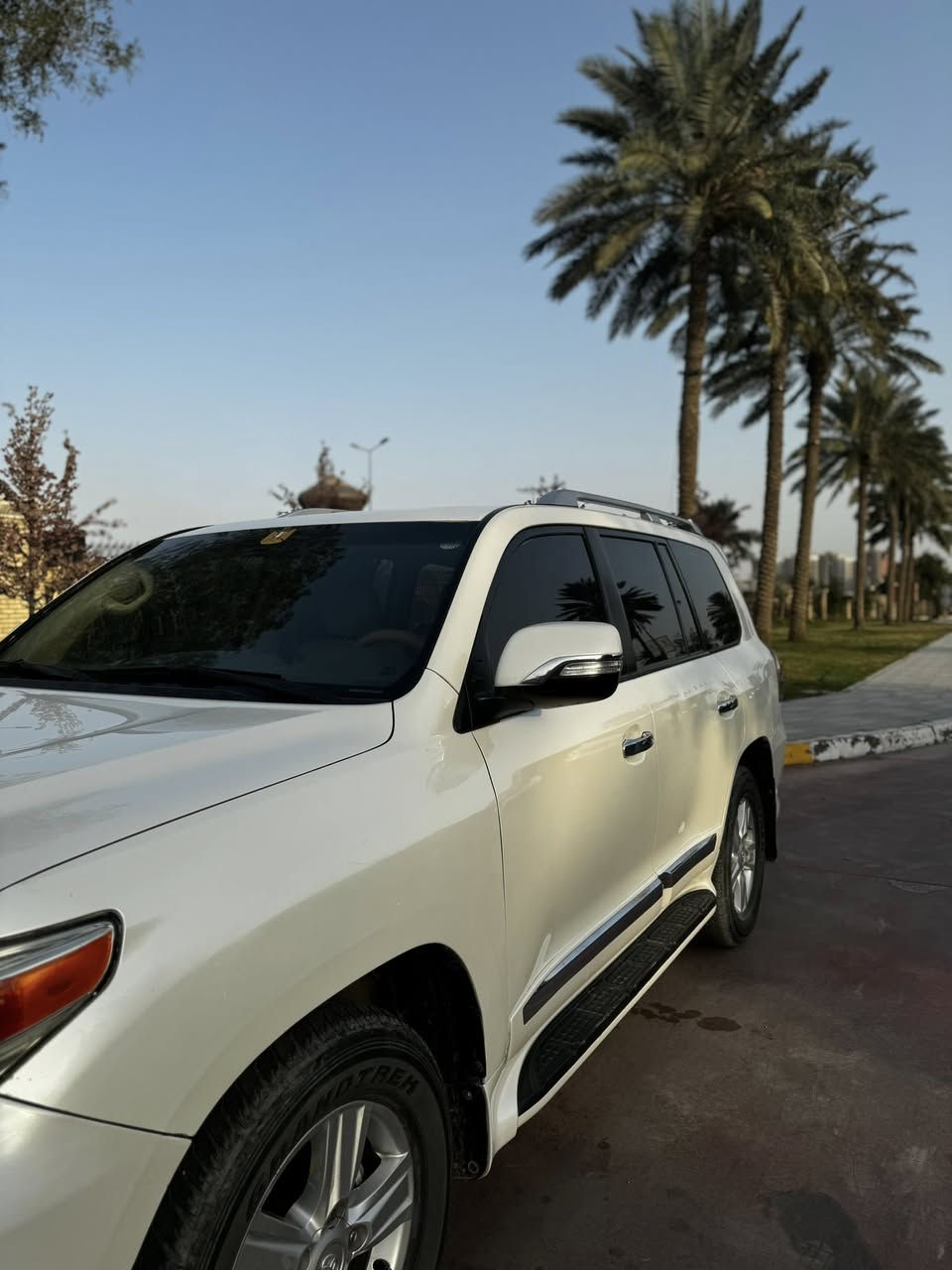 تويوتا لاندكروز خليجي 2012 بريم اصل
رقم اربيل بأسمي هزه وسنويه جديد ب نفس اليوم ابصم الك
فول مواصفات ‎بصمه
‎بصمه ابواب 
‎فتحه سلايد 
‌‎كشن كهرباء
‎حساسات امامي خلفي 
‎شاشه ابل كار بلي اصليه
‎تحكم ستيرن 
‎ثلاجه 
مري شفط
‎مكينه سته6 سلندر مامفتوحه 
حداديه جديده  تبريد ثلج
مسوي ادامه كامله السيارة 
السيارة بيها صبغ 3قطع اثر الخط
وبيها رش بدايه القمارة الكصه فقط
سونار داخل المنشور  تواصل خاص 
المكان : بغداد الكرخ


**إذا كنت صاحب هذا الإعلان وتريد حذفه لأي سبب، رجاءا أرسل رسالة إلى الدعم الفني**