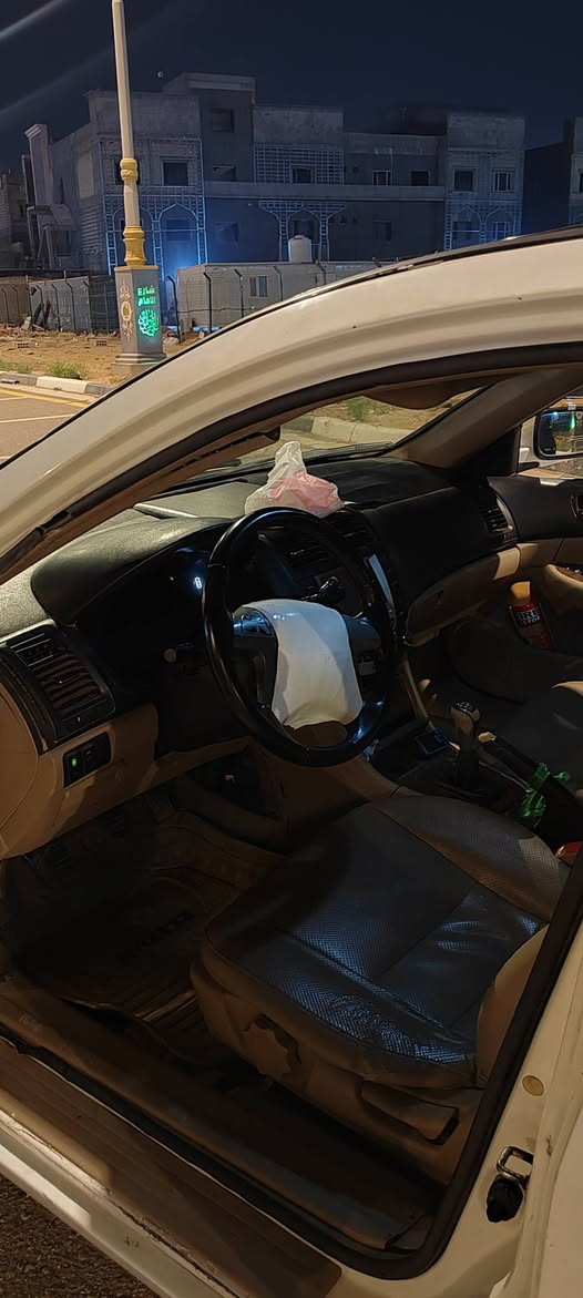 بيوايدي  ٢٠١٢ مكينة كير حدادية تخم تاير خير من الله
رقم واسط مشروع وطني هزة جديدة رقم جديد
سعر ٣٥  مكاني كربلاء ***********
