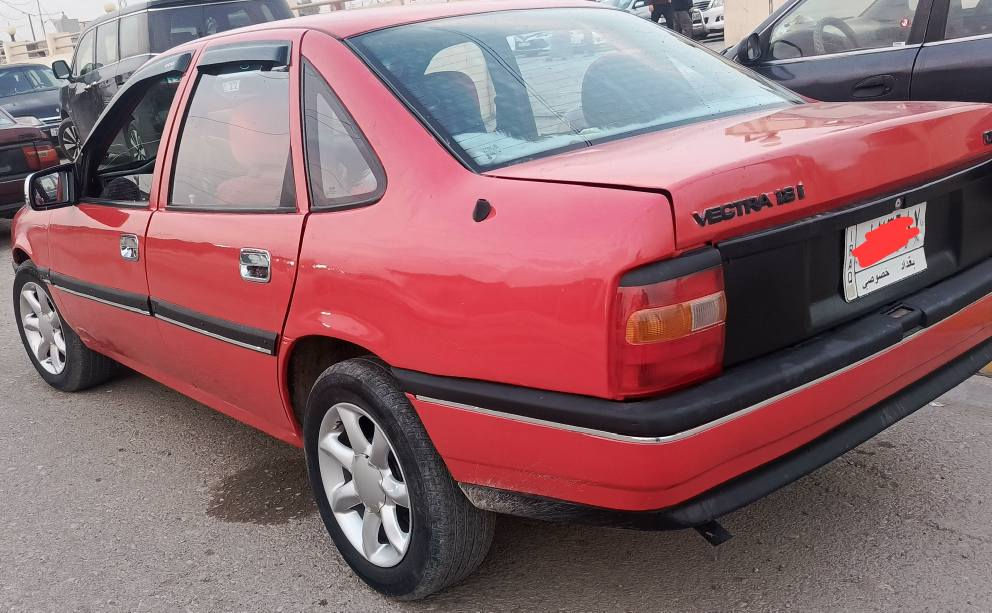 اوبل فكترا1992 كير عادي 
رقم بغداد مشروع وطني جديد لحد2027
حجم محرك18 كير عادي سقف سلايت abs
سيارة صبغ عام للجمالية فقط  
بيها كوبون بانزين                                       
شبر تعديل بيا امبين في صورة 
السعر42$وبيها مجال بسيط 
مكان دوز خورماتو 
***********
*********** طوز, صلاح الدين
