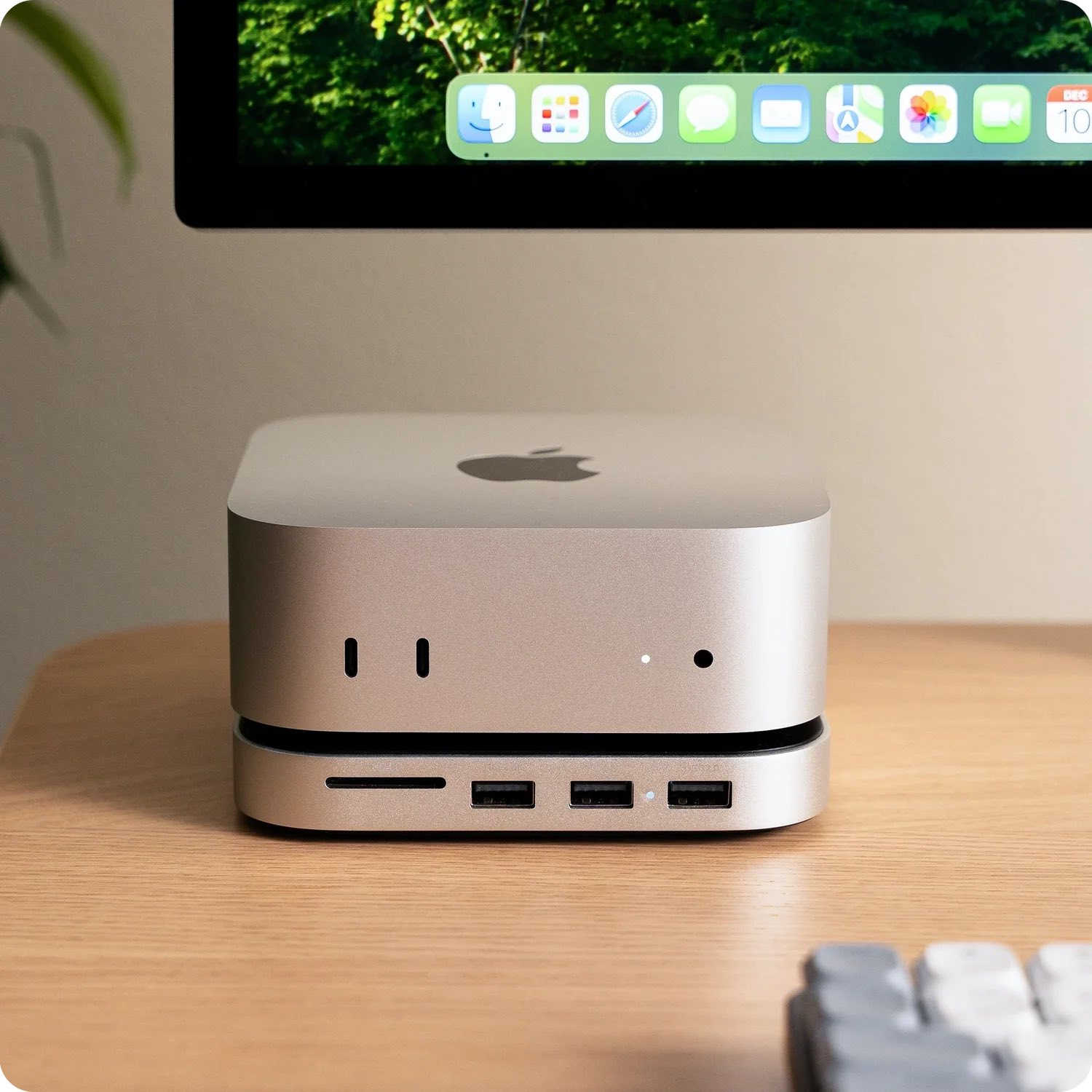ادبتر احترافي للبيع
بسعر مناسب  🔥🔥
Satechi Mac Mini M4 mini adapter

✅ جديد، غير مستخدم
✅ يدعم تركيب SSD NVMe لتوسعة التخزين
✅ منافذ أمامية لسهولة الاستخدام
✅ نقل بيانات سريع وثابت
✅ تصميم مطابق لشكل الماك ميني
✅ قاعدة تبريد ورفع للجهاز
✅ تركيب سهل بدون أدوات

السعر خاص 💰
او تواصل واتساب : ***********
