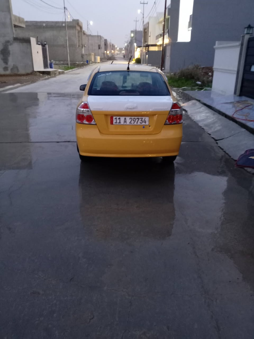 افيو موديل ٢٠١٠ مكينه استره كير عادي السياره كلها شرط الشرعي يبيعك السياره مايعوزه بس ستر الله السعر ٥٨ وبيها مجال اخواني اني مكلف بل نشر لاحد يراسلني ماجاوب الي يشتري يتصل ويا صحب السياره ***********
