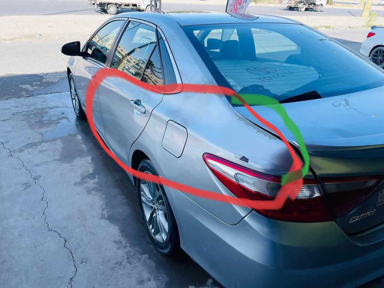 كامري للبيع 2017 _ SE
الضرر جاملغ خلفي وباب خلف السايق توحيد لون 
محرك كير صدر تايرات  كلو شرط سياره جاهزه سنويه جديده  
العنوان بيجي _ قرية المسحك 
السعر ( 155 ) وبي مجال
‏‪0781 104 8911‬‏
