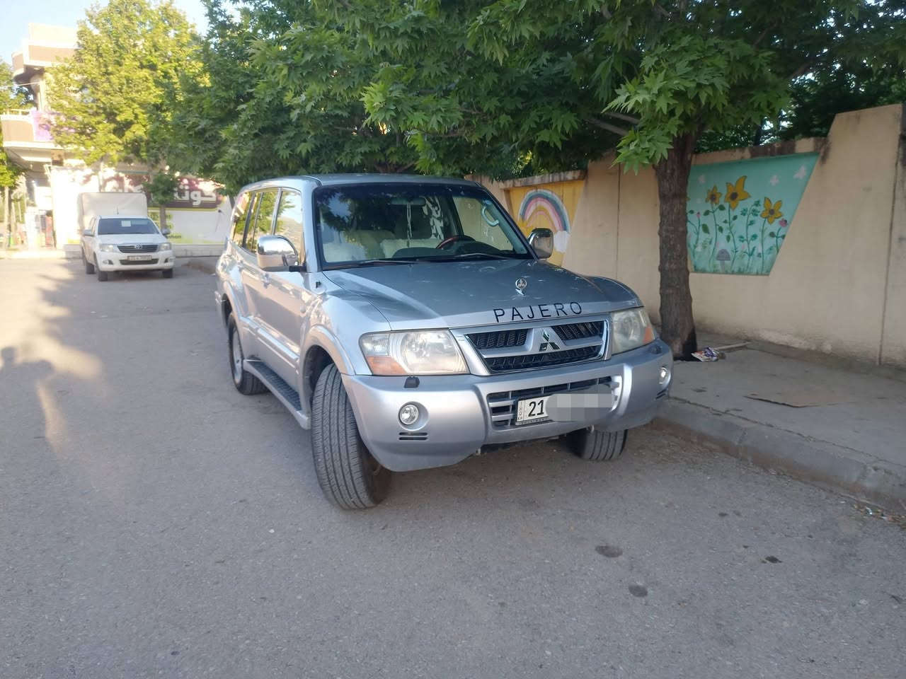 بسم اللەالرحمن الرحیم
باجیرو ٢٠٠٦ تحویل اصلي رقم السليمانية بدون صبخ بدون ضربة بدون فتح القطع
محرك ٦سلندر ۳۰۰۰ ماشية  ۲۷٤ الف
كیر ..محرك ..دبل اكسل..صدر امامي و خلفي.. كهربائيات.. تبرید ثلاث قطع ثلج بشرط الفحص
abs مرایا شفت اریال کهربائی شغال ثلاث مقاعد بخ لایتات امامي کلش نظیف حتی لایتات امامی و خلفی مال شركة طقم تایرات جديد 
سنوية جدیدة لحد ۲۰۲۹ بدون غرامات 
سعرها  ٨۹ ورقە و بیە مجال 
مكان حلبجة الشهيدة  *********** فایبر+واتساب
