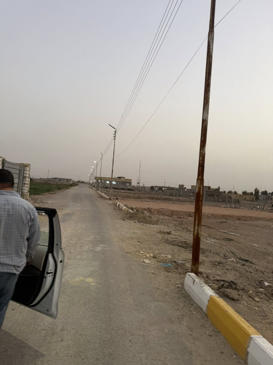 سلام عليكم قطعه  200م مكان طريق لدغاره  خمسه دونم نزلت مجمع لنسيم لسكني السعر  17 وبيه مجال ‭0785 557 6660‬
