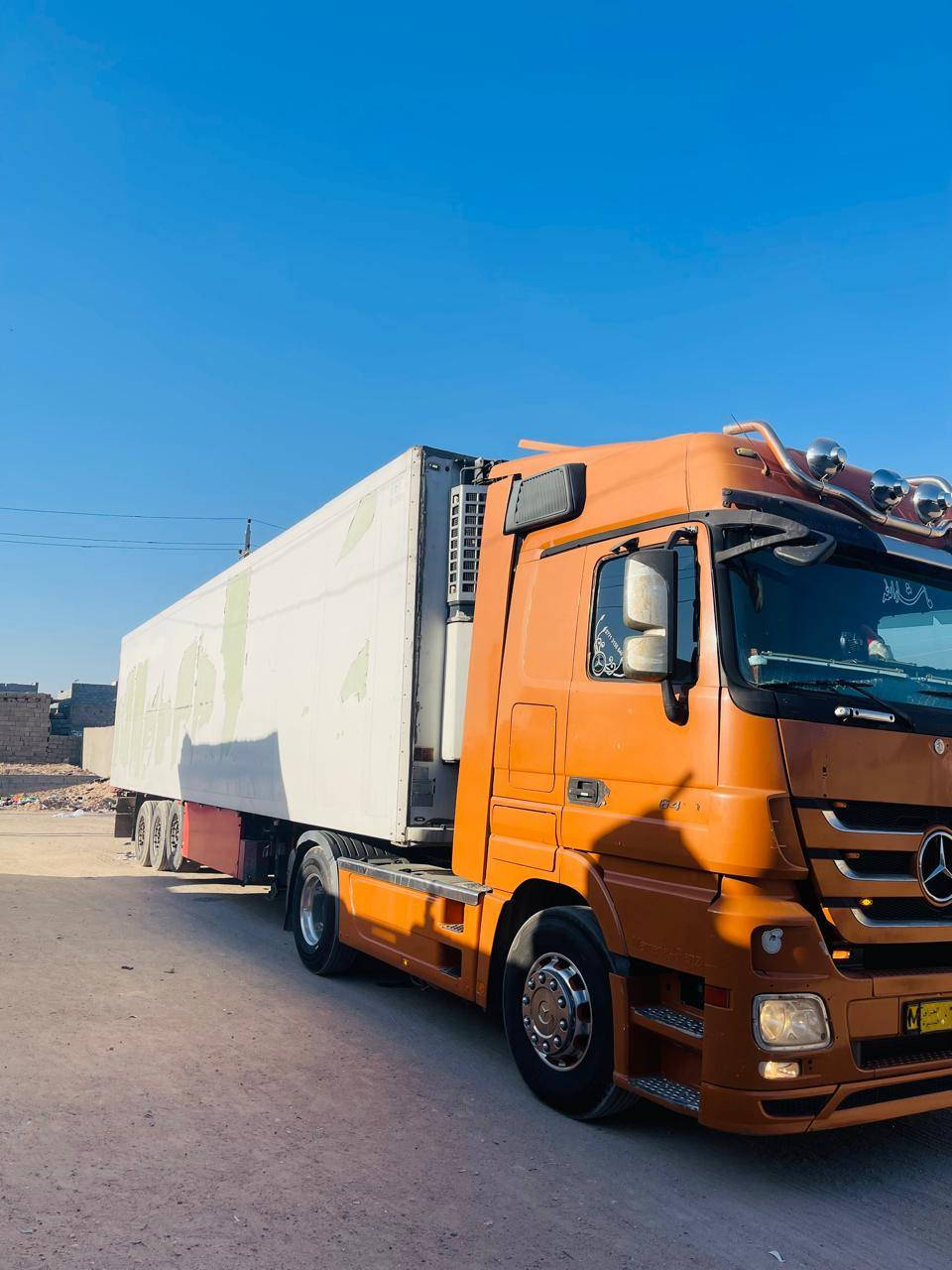 اكتروز مديل ٢٠٠٧ براد شمتز جهاز اس ال٣٠٠ شرط التبريد شيعجبك حمل ثلاجه ومطبخ وصندوك عبار  السياره جاهزه من كلشي اي نقص مابيها 
رقم صاحب السياره ***********
