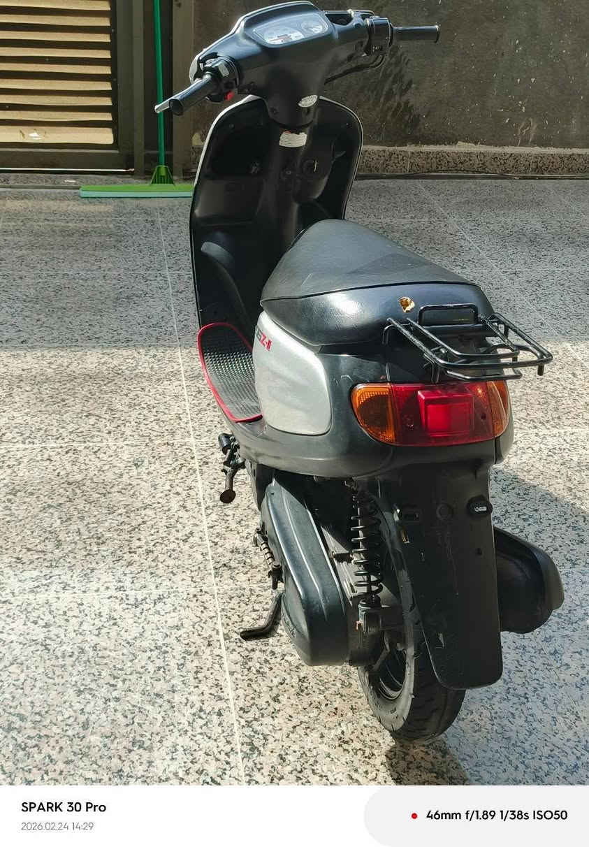 سلام عليكم دراجه منغولي فحل 60
محرك عل بلاد دراجه نضيفه  ما ناقصه شي شغل وطلع ب600وبيها مجال***********
