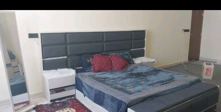 نظافه 💞واناقه💞 ونزاكه 💞
🔙وهم جديد ‼️
كل هذا موجود من خلال هذا العرض 
 #غرفه للبيع
♦️:::  نوع تركيه 
♦️::: تتكون من 6ابواب مع سرير وزاويه 
بقية  الملحقات 
- - - - - - - - - - - - - - - - - - - -
#جديده-#استخدام شهرين فقط 
- - - - - - - - - - - - - - - - - - - - 
#السعر مليون ونصف 
#العنوان بصره ابو الخصيب منطقه ابو الجوزي
#للاستفسار تواصلو مباشرتا مع صاحبه ع هذا الرقم 
***********
متوفر واتساب ايضا
