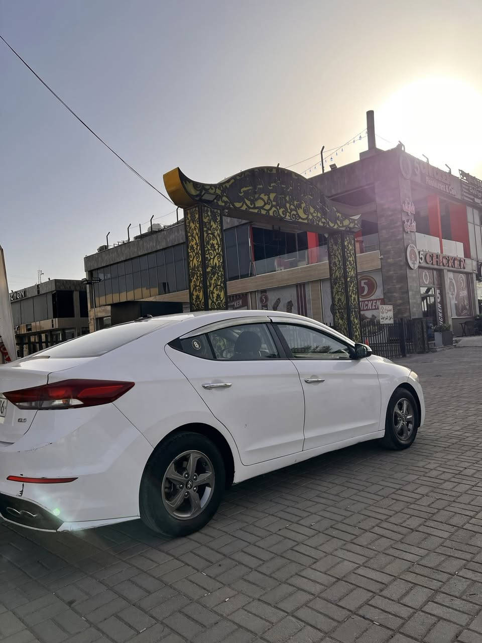 النترا 2017 خليجي بسمي تحويل ثاني يوم السياره كير مكينه حداديه تبريد خير من الله السياره جاهزه وماناقصها شي بيها بابين عكس السايق ومباوك الجاملغات اليمن وأيسر فقط اموابك مو ضرر اني ابيعلك صفحه حتا لا أتعبك ولا أتعبني 

المكينه 1600 دوش 
تحكم اسيرن جهدين 
مري شفط 
اشاير بالمري 
مثبت سرعه 
تبريد قطعتين 
رقم بغداد بسمي 

السياره جاهزه ماناقصها شي .. السعر 110 بيها مجال 

استفسار ***********
