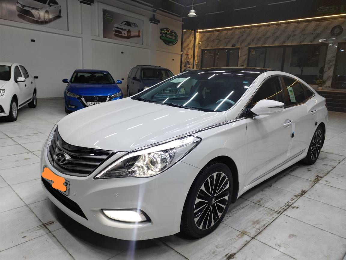 السلام عليكم

من رخصت الادمن

هونداي ازيرة
محرك 6
فول موصفات 

السعر 140 وبيها مجال

موديل 2014 خليجي فول مواصفات

ضررها باب النفر مبدل اصلي فقط

المواصفات
بردة خلفية كهرباء
بردات أبواب 
تحكمات ستيرن
بصمة تشغيل 
بصمه أبواب 
حساسات أماميه 
حساسات خلفيه 
بانوراما 
قطعتين تبريد
زراك لايت 
مثبت سرعه
شاشة 
كامرة خلفية
كامرة اماميه
كشنات جلد 
كشنات كهرباء
اشاير بل مري
 مري شفط
انارة محيطيه 
لايت زنون 
عدسات اوتو 
مانع تزحلق 
السيارة رقم اربيل 

شرط التحويل

مكان السياره موصل
مدينة المعارض الجديدة
معرض الآغا للسيارت
للاستفسار اتصل ع أرقام التاليه
***********
*********** موصل, نينوى
