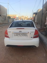 اكسنت رياضي موديل 2010 السياره فول ما عايزه برغي واحد الرقم اربيل جديد...